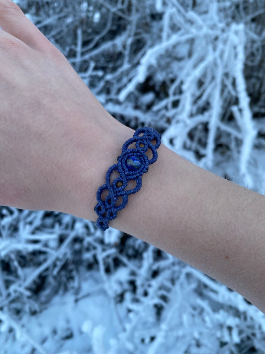 Armband mit Lapislazuli