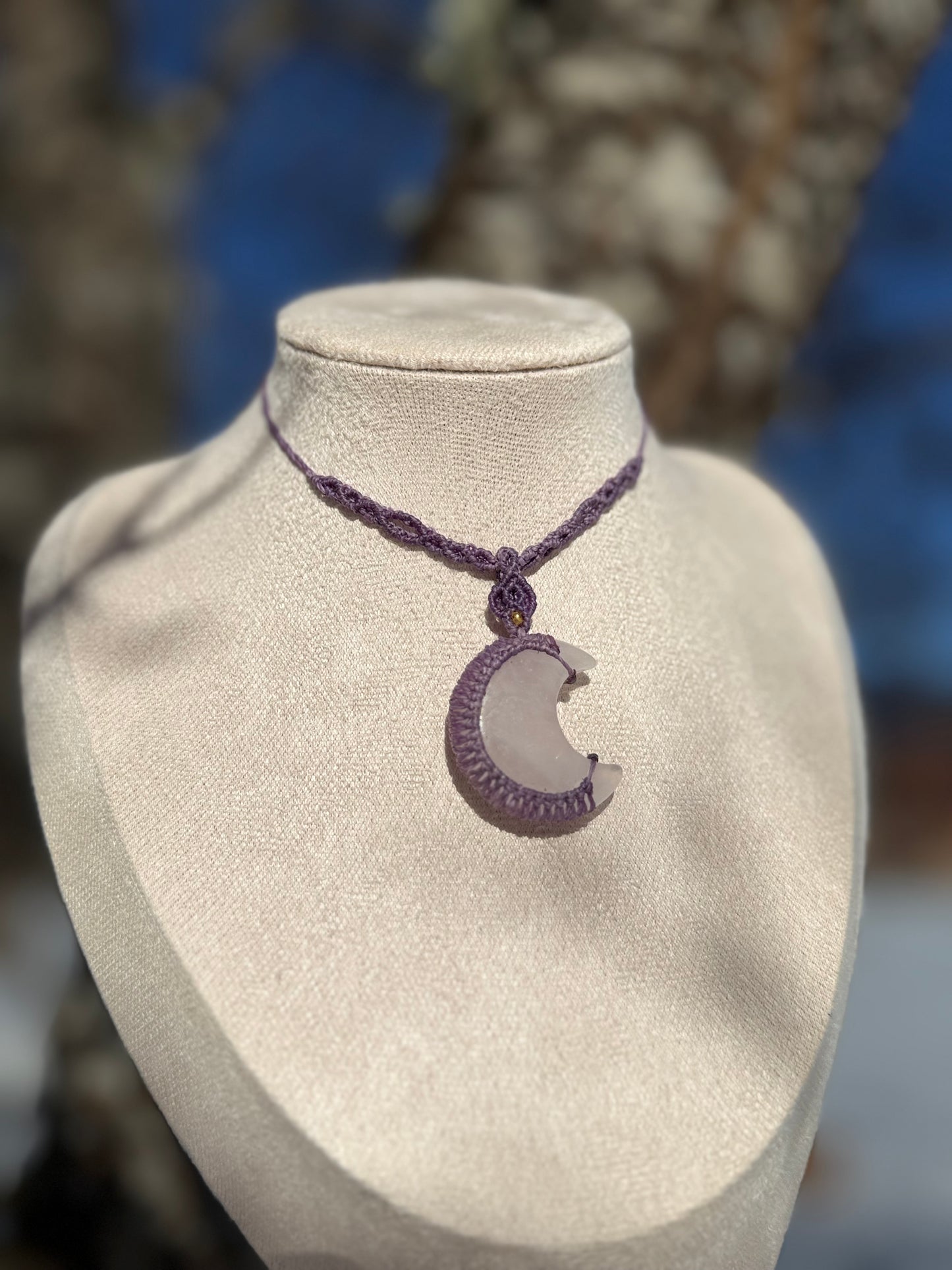 Fliedermond (Rosenquarz)